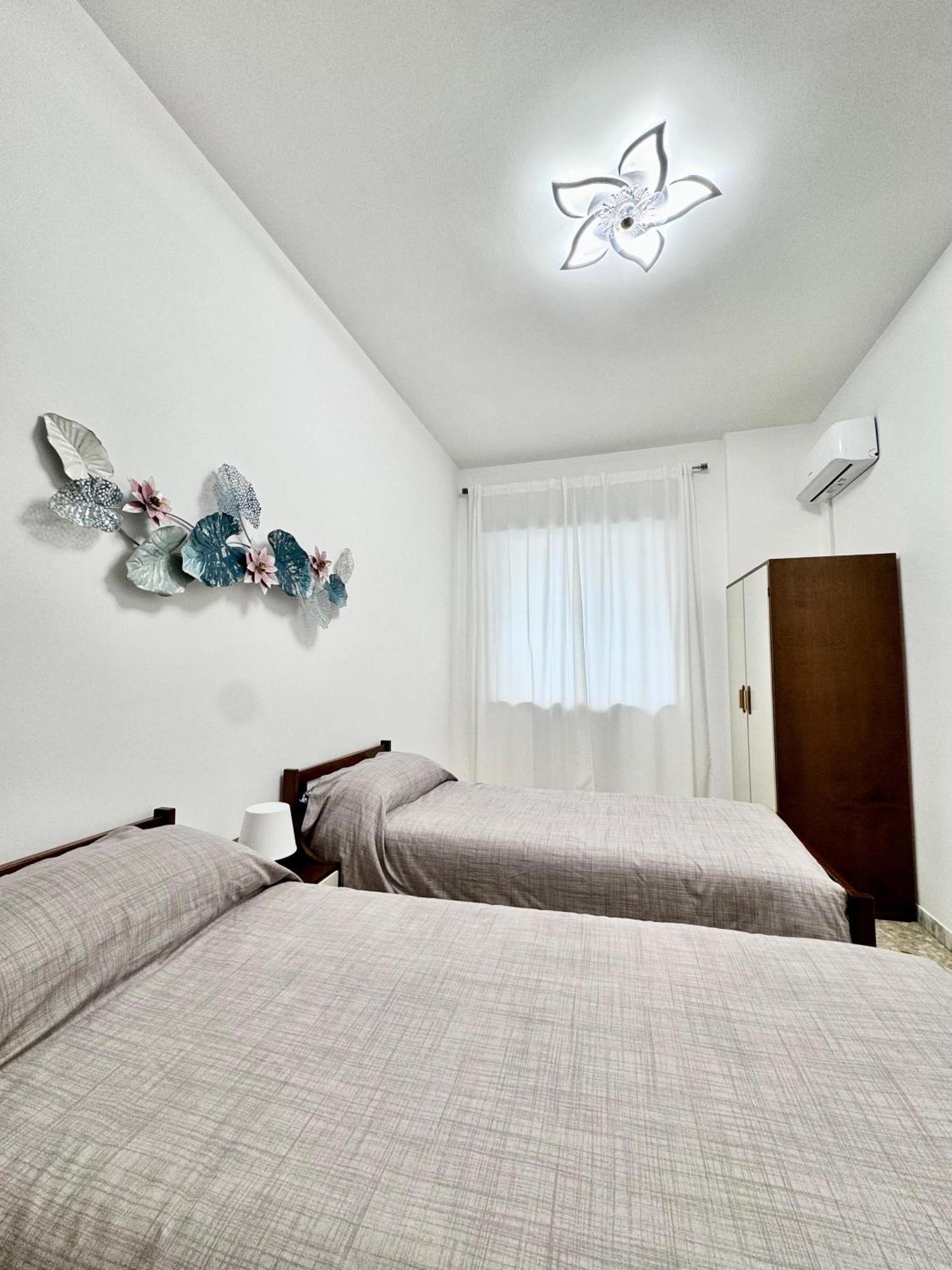 Aliste Apartment Brindisi Eksteriør billede